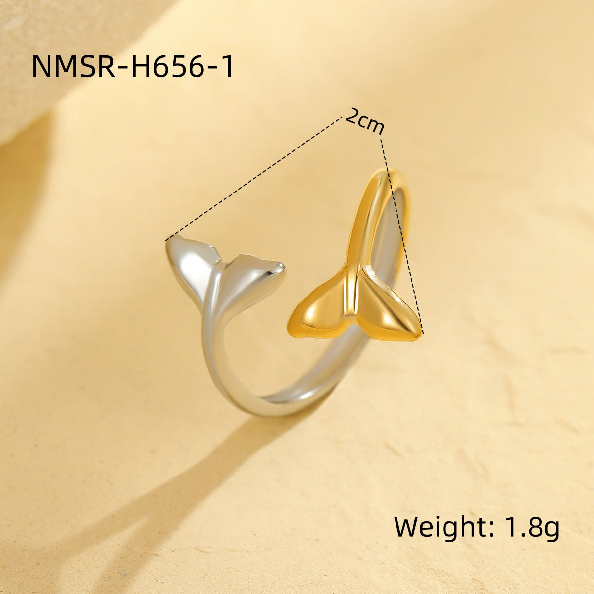 Anillo de acero inoxidable geométrico minimalista con acabado chapado para mujer, joya llamativa a la moda con forma cuadrada