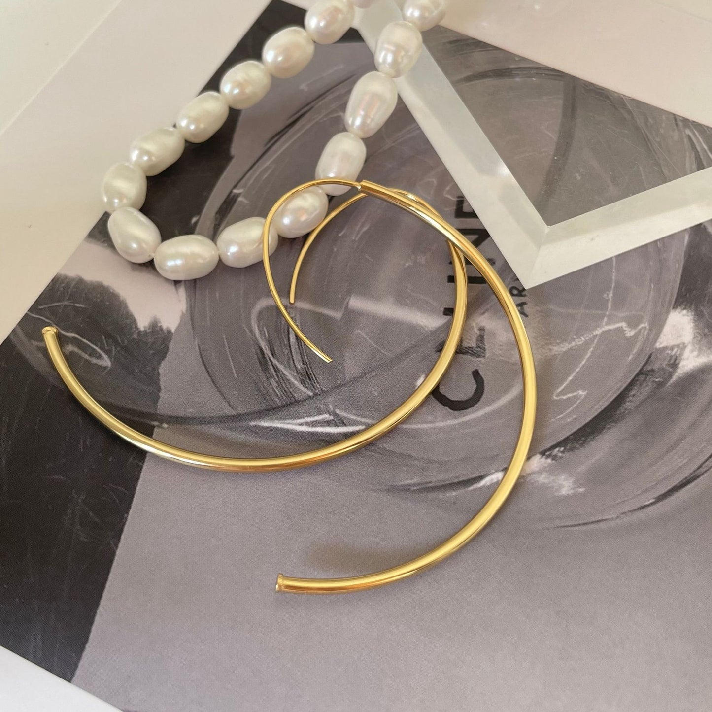 Orecchini da donna geometrici tondi placcati in argento sterling 925, stile minimalista e dolce