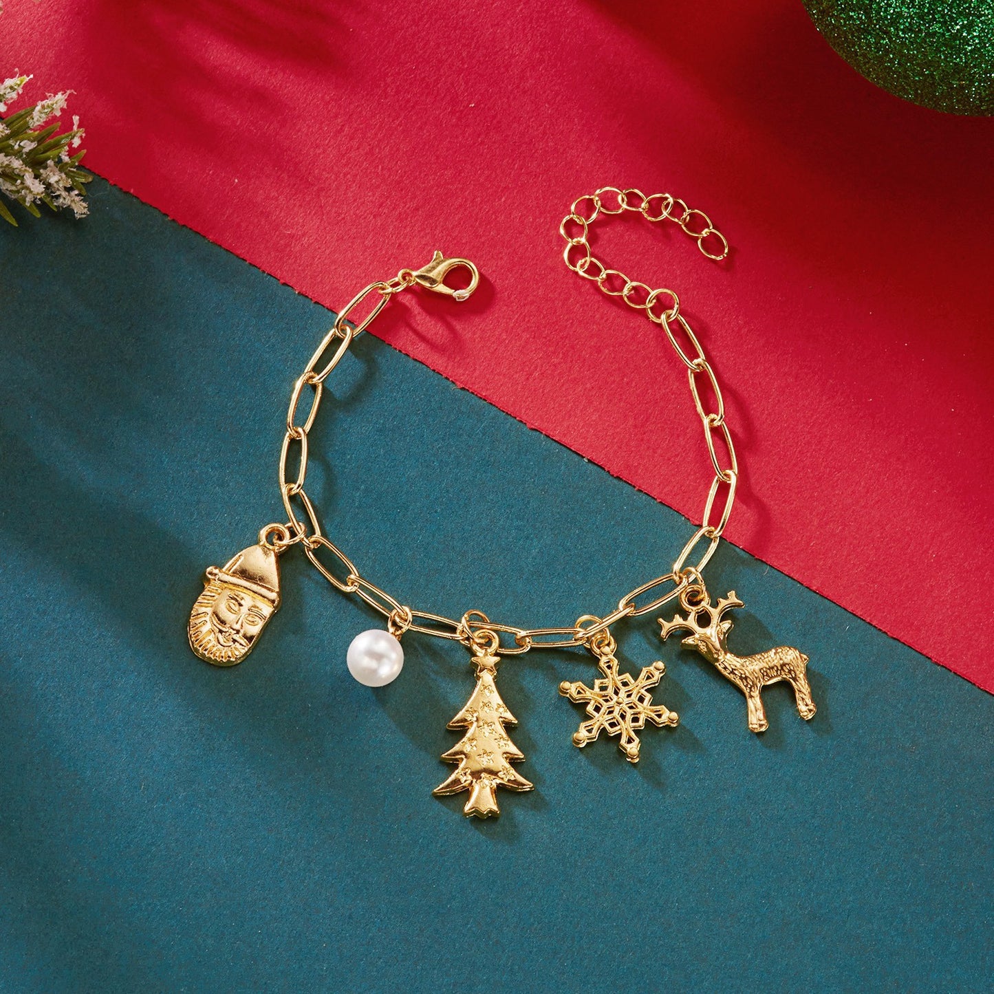 Conjunto de collar y pulsera con colgantes chapados en aleación geométrica con dijes de Papá Noel, copo de nieve y reno