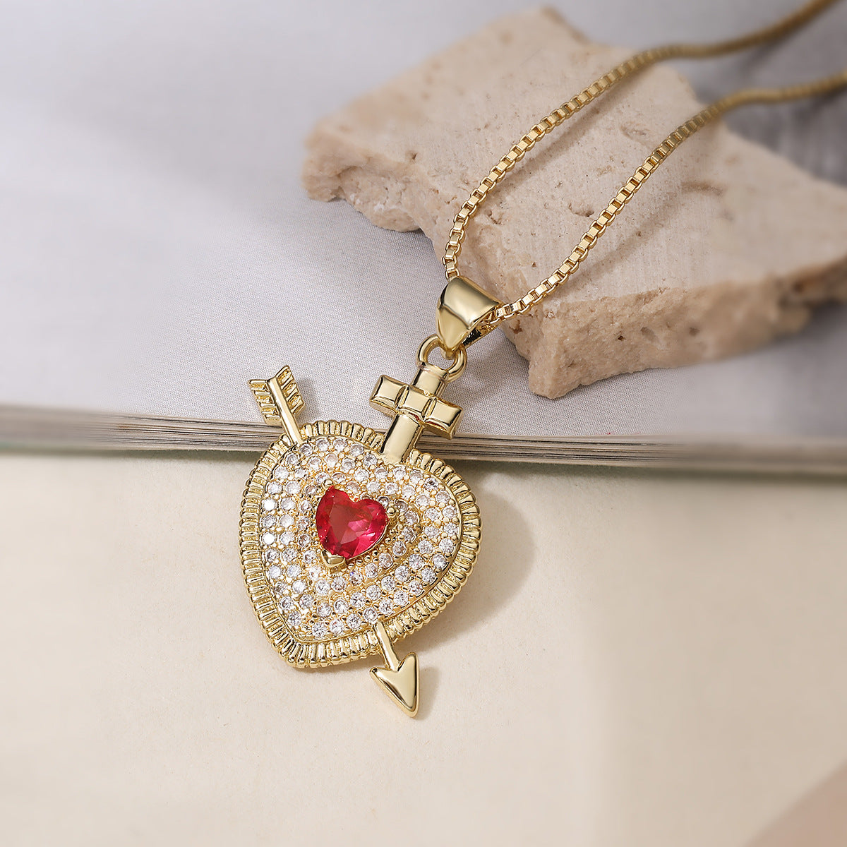 Minimalist Vintage 18K Gold Plated Geometric Heart Cubic Zirconia Pendant Necklace