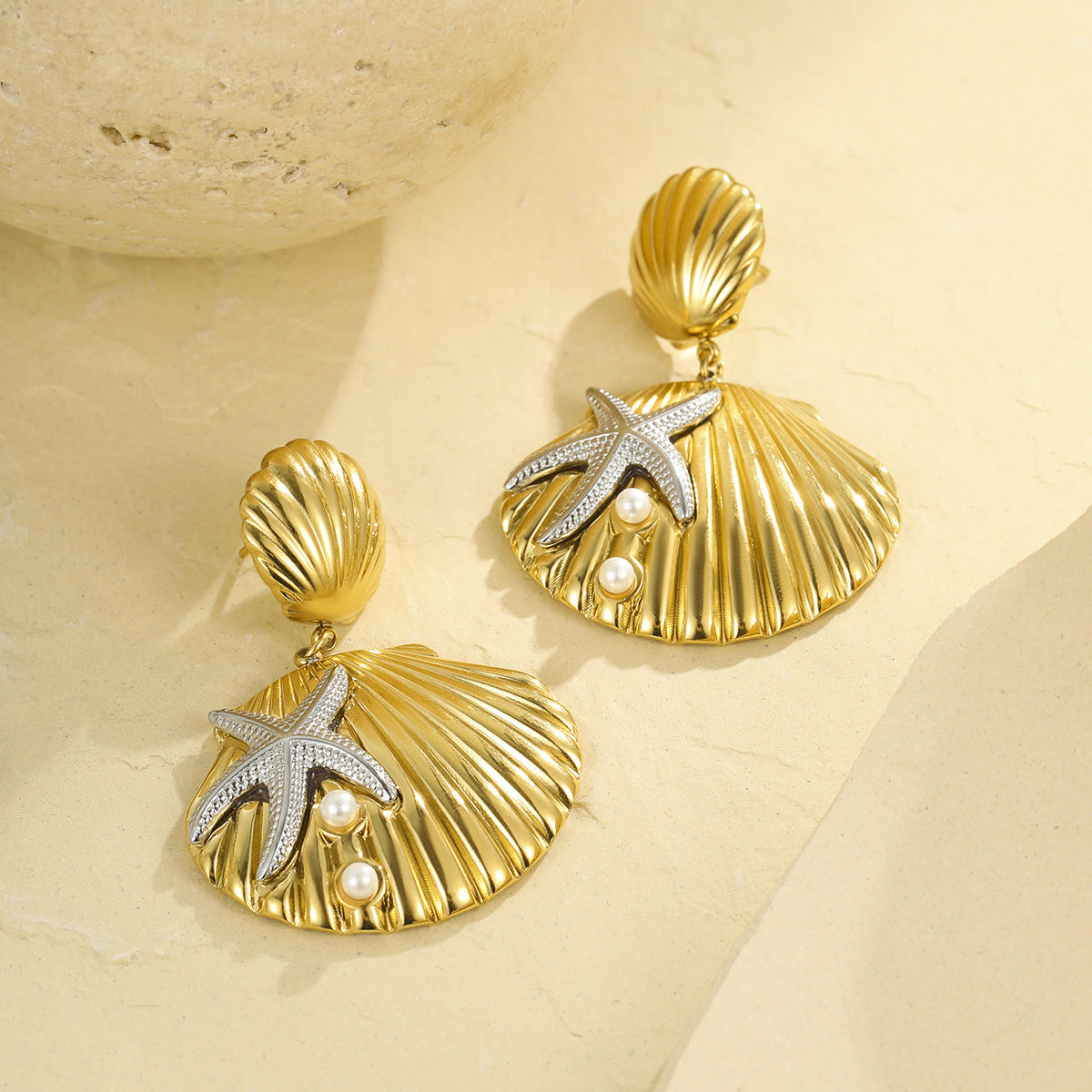 Fashionable Ocean-Inspired Starfish Pearl and Shell Stud Earrings in Stainless Steel with Plated Finish for Women