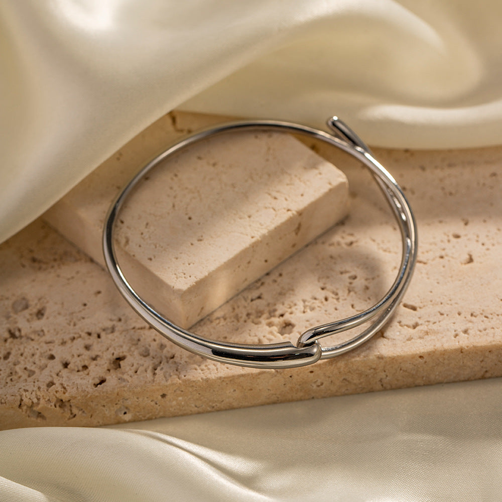 Minimalist Geometric Stainless Steel Bracelet for Women with Polished Finish
