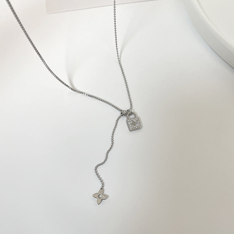 Minimalist Industrial Lock Pendant Necklace for Women Stainless Steel Geometric Clavicle Chain with Adjustable Length