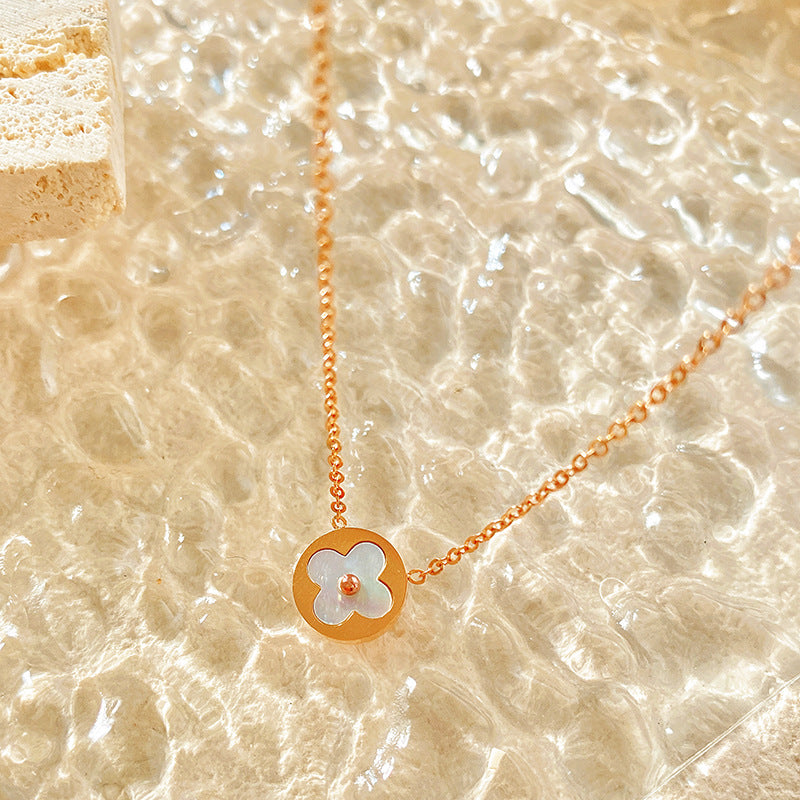 Minimalist Luxury Gold Plated Titanium Steel Floral Shell Inlay Necklace