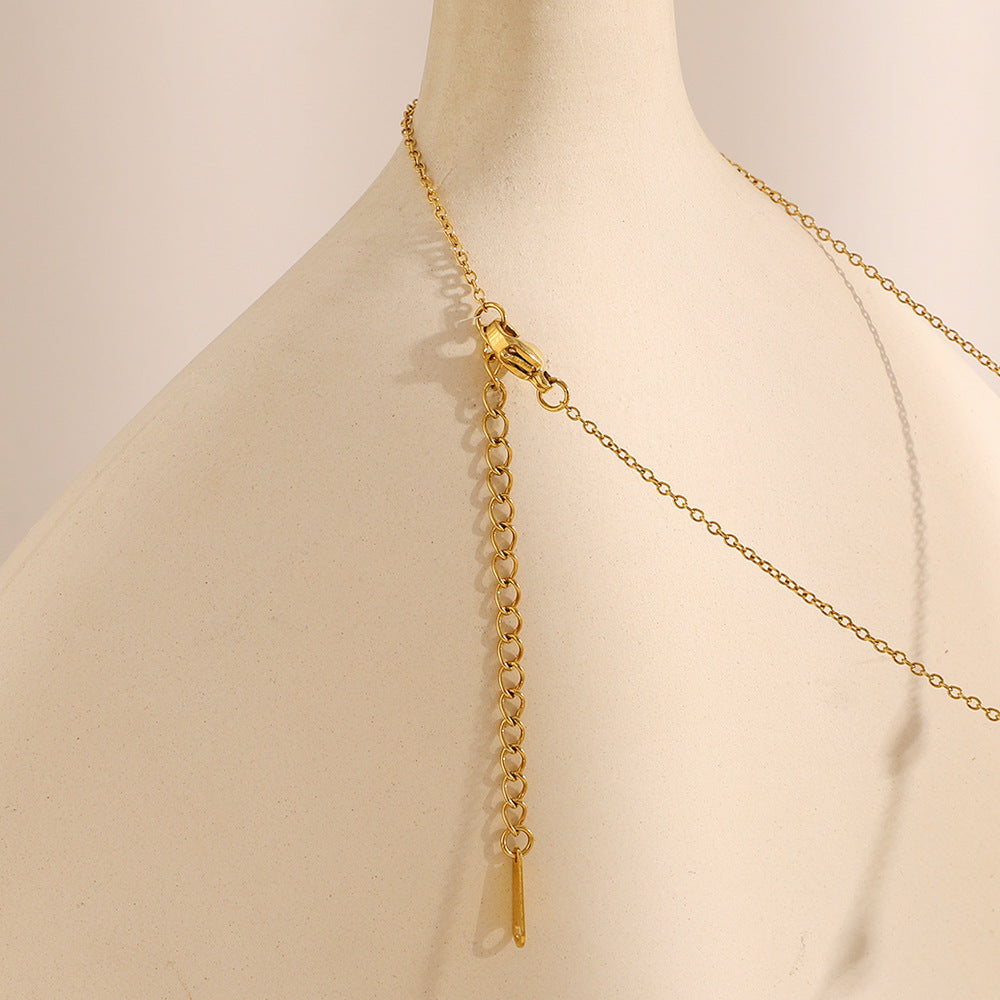 Minimalist Heart-Shaped Stainless Steel Pendant Necklace with 18K Gold Plating on O-Chain for Women