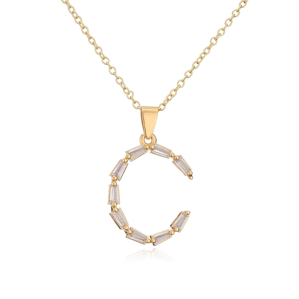 Collana da donna con ciondolo a lettera minimalista in ottone, placcata in oro 18K con intarsio di zirconi