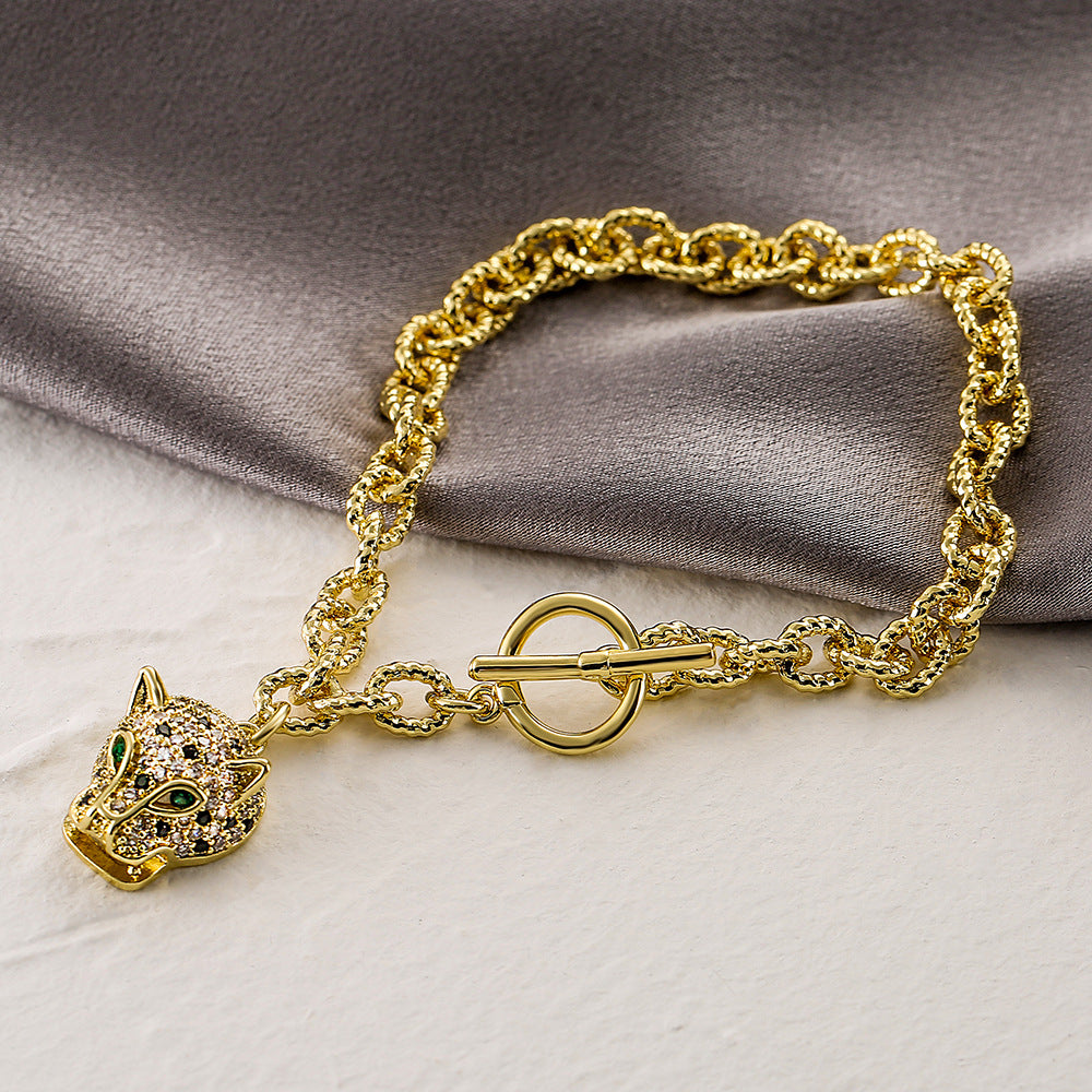 Hip Hop Style Leopard Head Pendant Bracelet for Women Made of Brass with 18K Gold Plating and Zircon Inlay