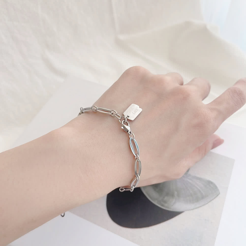 Minimalist Titanium Steel Geometric Square Pendant Good Luck Bracelet with Plated Finish