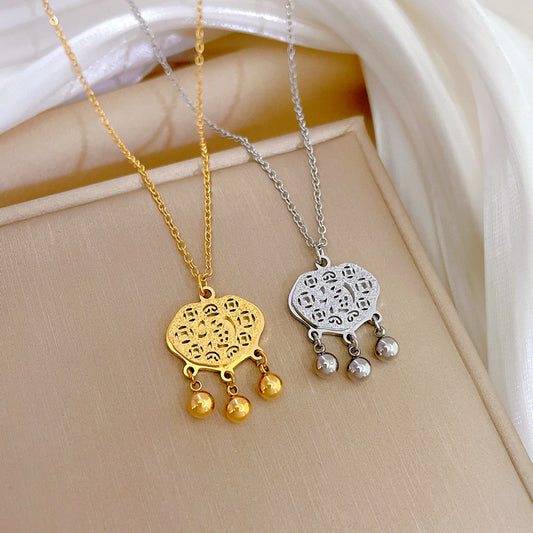 Collana Catenina Girocollo Minimalista in Acciaio al Titanio con Ciondolo a Forma di Lucchetto Geometrico Portafortuna da Donna, Placcata Oro, Stile Moda Ufficio