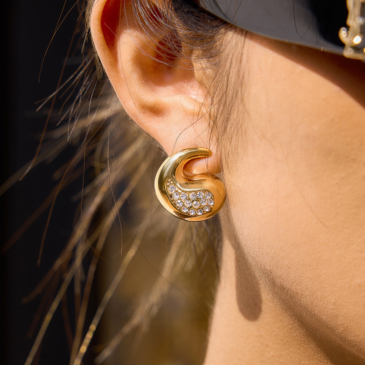 Minimalist 18K Gold Plated Stainless Steel Teardrop Geometric Rhinestone Stud Earrings for Women