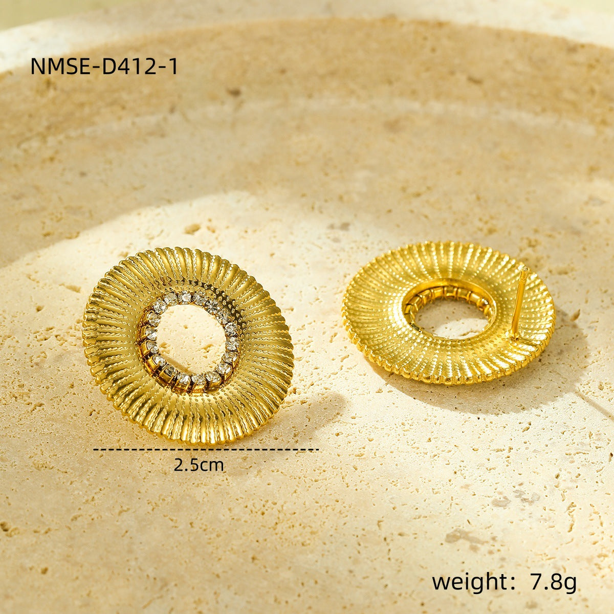 Pendientes de botón minimalistas de acero inoxidable chapado en oro de 18 quilates con forma redonda hueca y diamantes de imitación para mujer