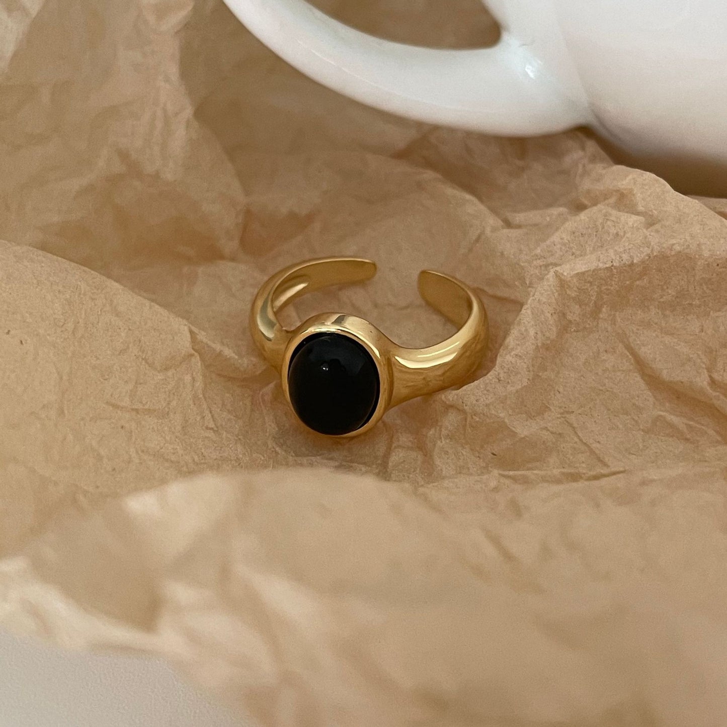 Minimalist Sweet 925 Sterling Silver Geometric Inlaid Black Agate Ring for Women