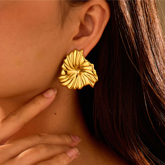 Fashionable Floral Stainless Steel Stud Earrings with Plated Finish for Women, Leaf-Shaped Botanical Jewelry