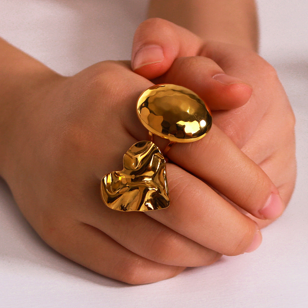 Vintage Stainless Steel Adjustable Heart-Shaped Hammered Texture Ring with 18K Vacuum Plated Gold Finish