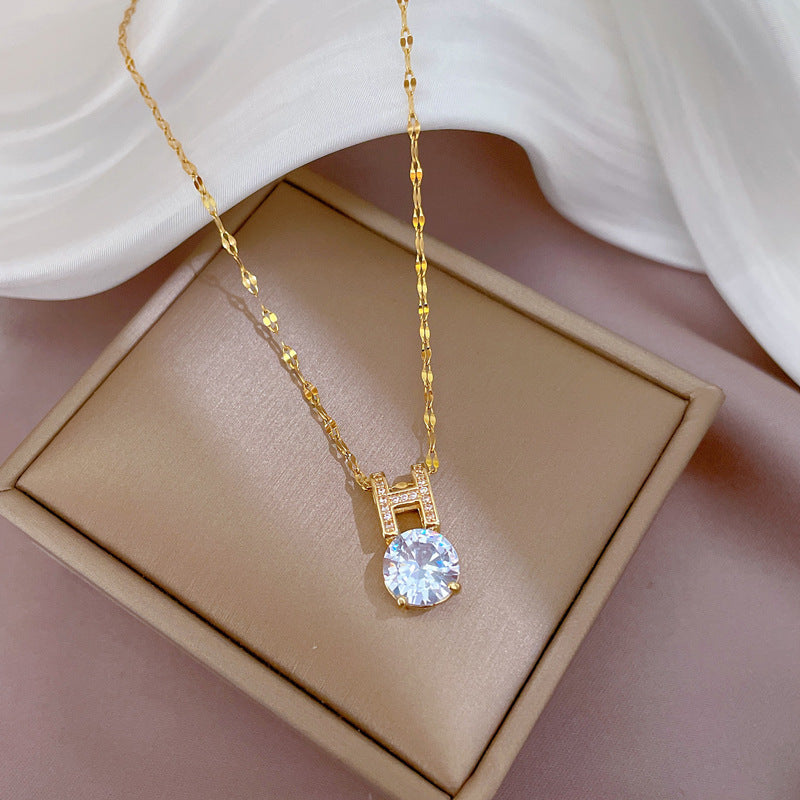 Luxury Minimalist Titanium Steel Geometric Pendant Necklace for Women with Rhinestone Inlay and Delicate Clavicle Chain