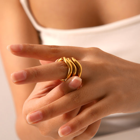 Minimalist Geometric Wave Stainless Steel Gold-Plated Ring for Women