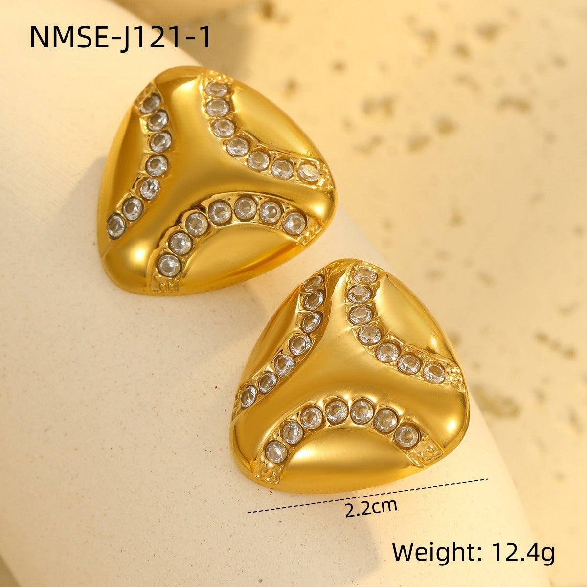Conjunto de collar y pendientes de acero inoxidable con forma de corazón a la moda con chapado en oro de 18 quilates para mujer