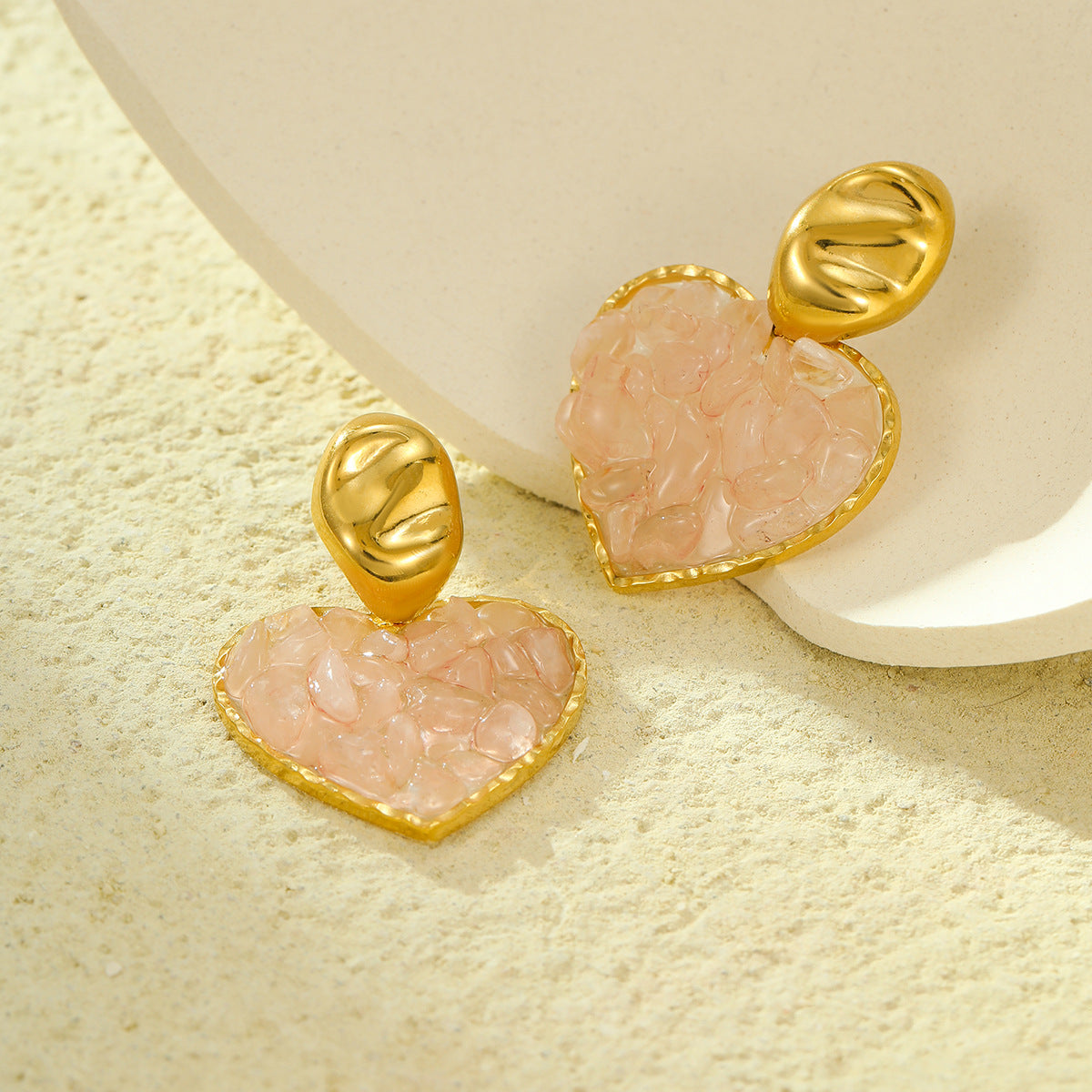 Fashionable Minimalist Heart-Shaped Natural Stone Inlaid Stainless Steel Earrings with 18K Gold Plating