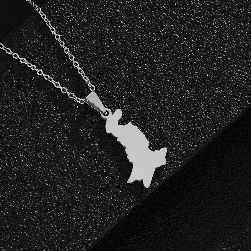 Collana con Pendente Geometrico Etnico Vintage da Donna e Uomo in Acciaio Inossidabile con Pendente in Acciaio al Titanio e Finitura Placcata su Catena ad "O"