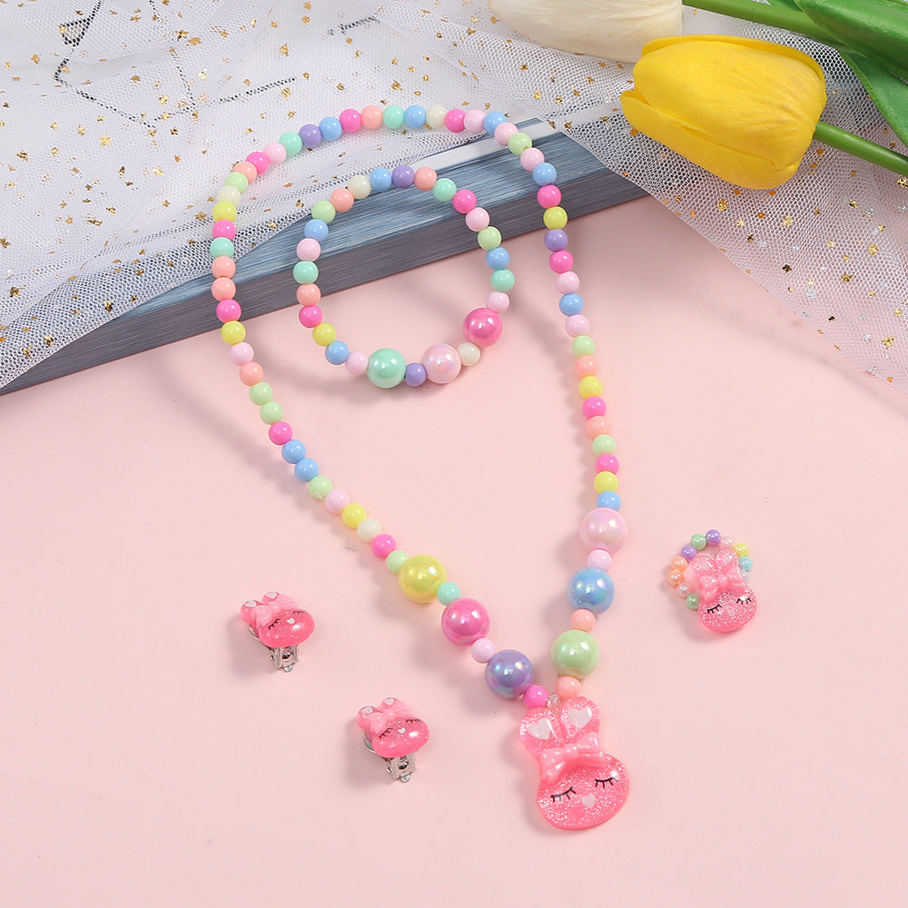 Set di collane con ciondoli a farfalla, coniglietto, arcobaleno e sirena su catena di perline per bambini