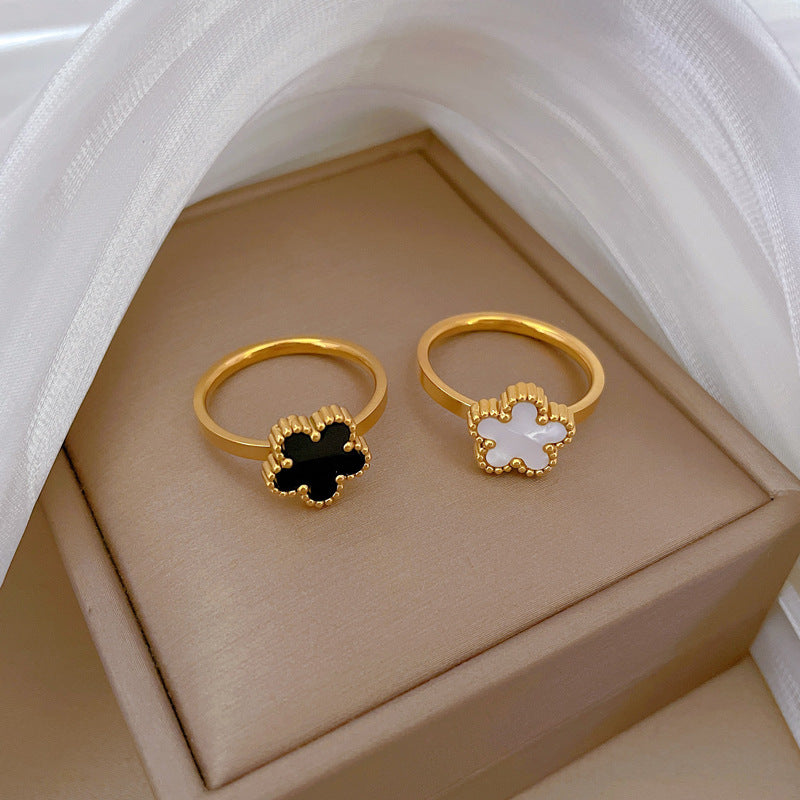 Anillo de dedo pulido de acero de titanio minimalista floral