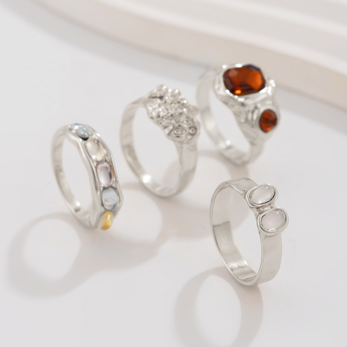 Vintage Streetwear Geometric Rhinestone Inlaid Alloy Plated Ring Set for Women