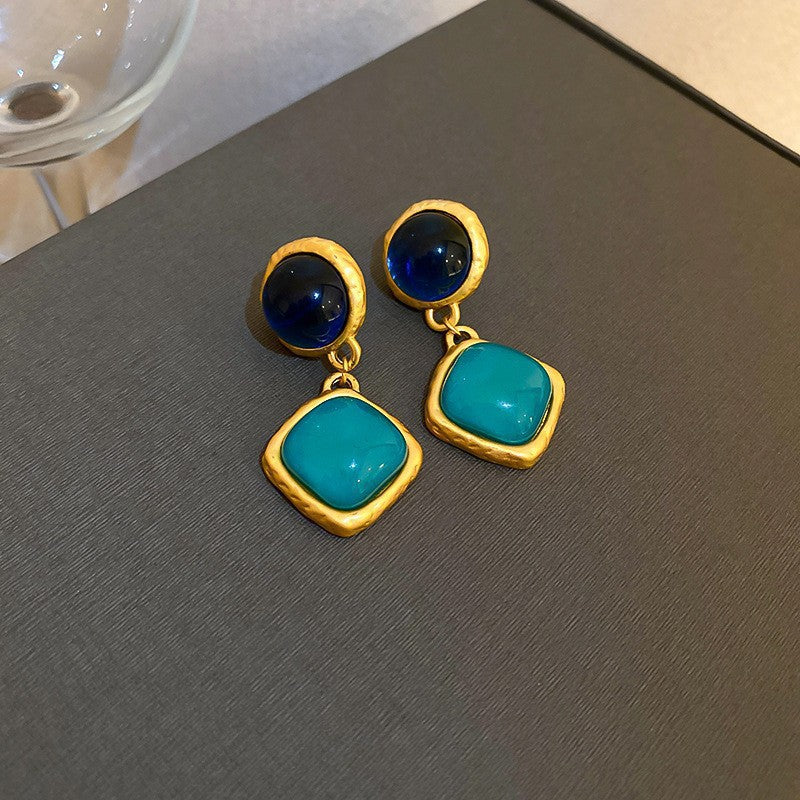 Orecchini a perno da donna geometrici floreali vintage in lega con finitura placcata, eleganti retrò