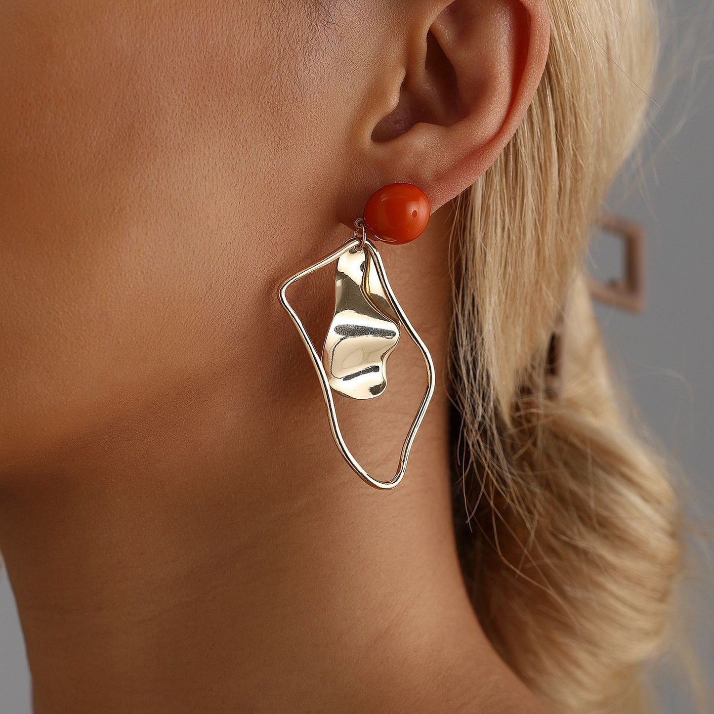 Vintage Geometric Irregular Earrings in Zinc Alloy with Enamel Finish for Women
