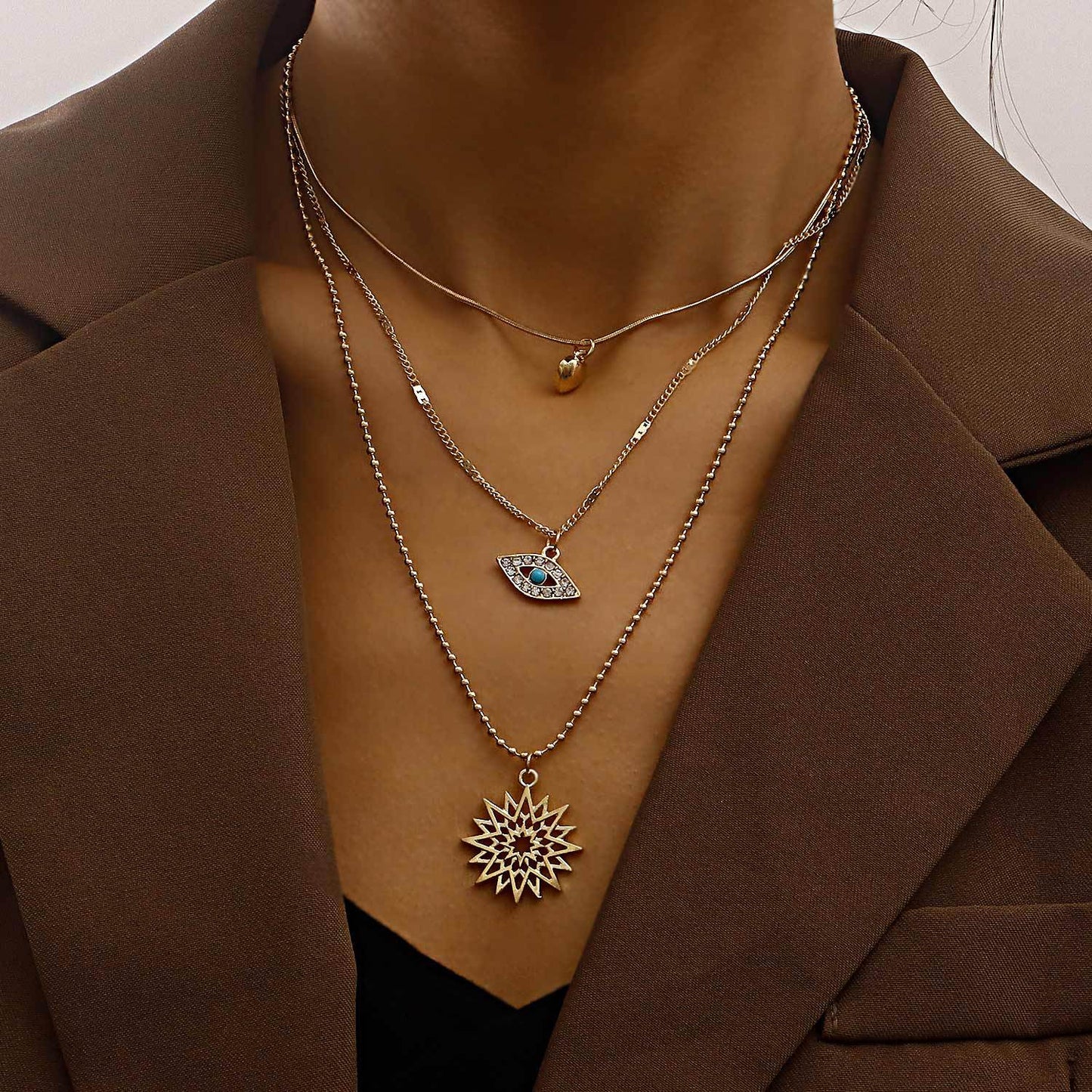 Vintage Minimalist Multi-Layer Beaded Snake Chain Necklace with Rhinestone-Embellished Evil Eye and Heart Pendant for Women
