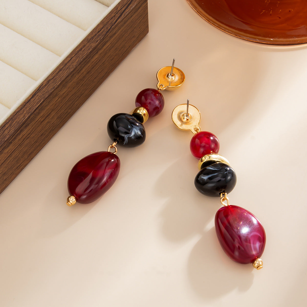 Vintage Bohemian Geometric Oval Gradient Resin Earrings for Women