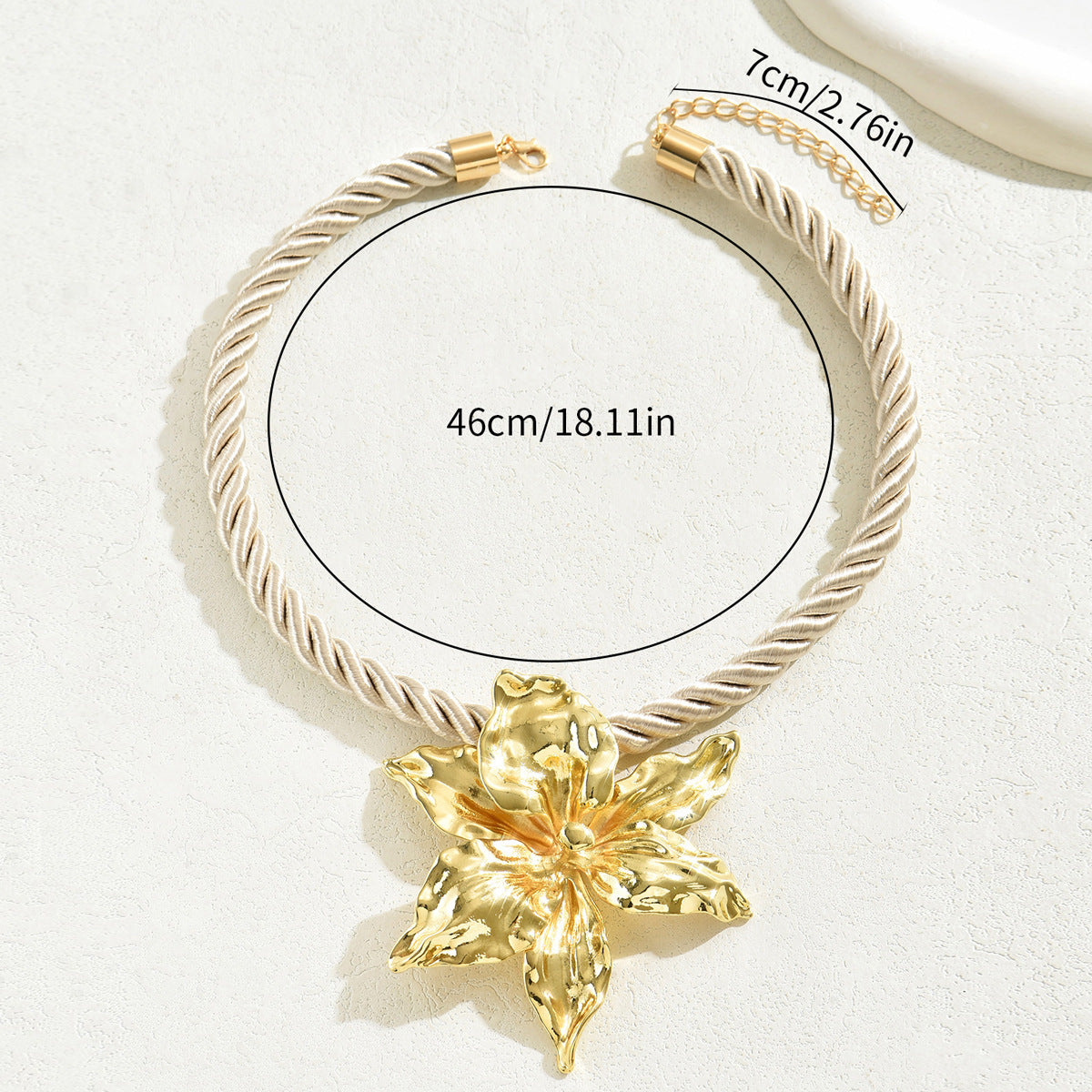 Collana da Donna Placcata in Lega di Zinco con Design Floreale alla Moda