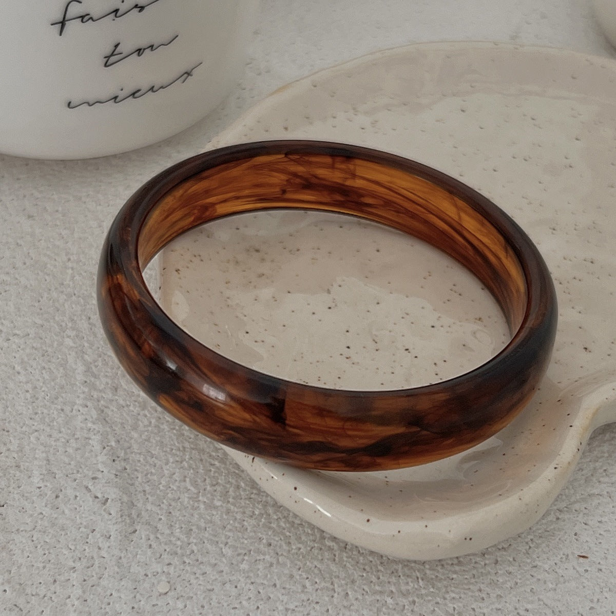 Vintage Geometric Round Resin Bracelet for Women