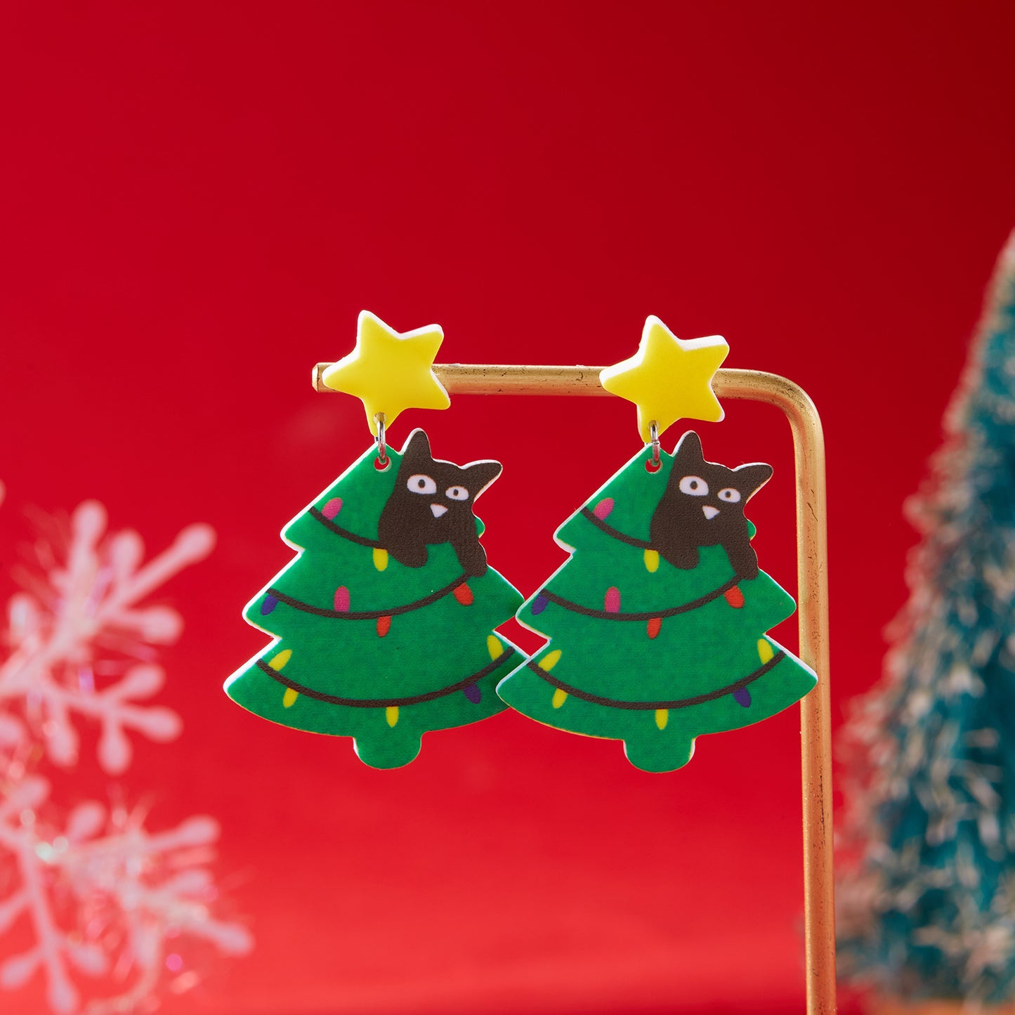 Orecchini natalizi in acrilico a forma di albero di Natale con motivi di Babbo Natale e fiocchi di neve per donna