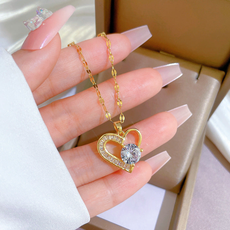 Luxury Titanium Steel Heart Chain Necklace for Women and Men with Rhinestone Inlay and Floral Accents