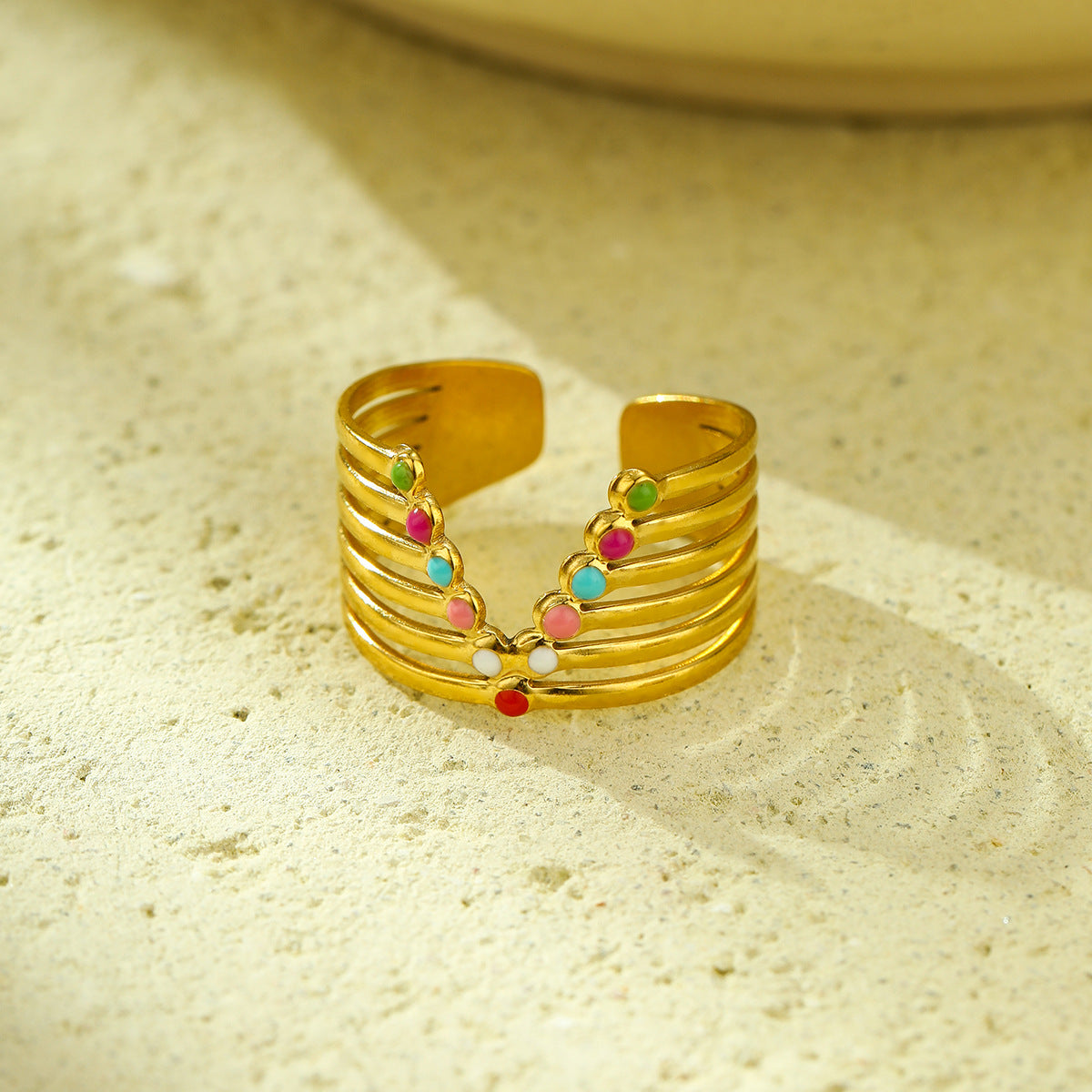 Anillo minimalista de acero inoxidable geométrico con baño de oro de 18K para mujer, acento de esmalte de color