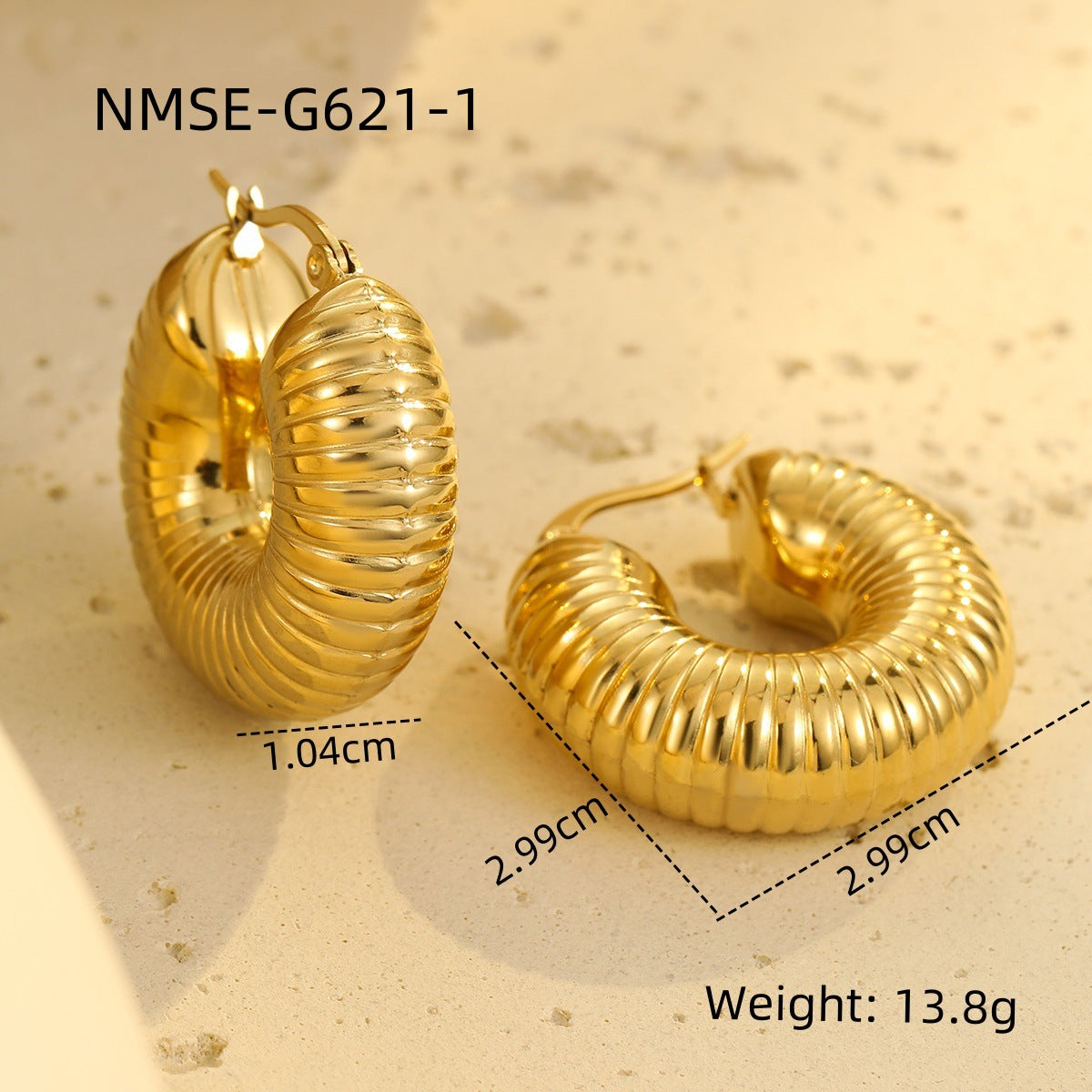 Pendientes de tuerca geométricos huecos de acero inoxidable vintage con acabado chapado para mujer