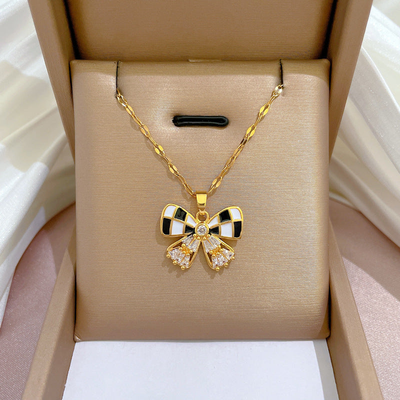 Elegante Collar de Acero de Titanio en Forma de Mariposa para Mujer con Incrustaciones de Diamantes de Imitación y Acabado de Esmalte, Delicada Cadena a la Clavícula