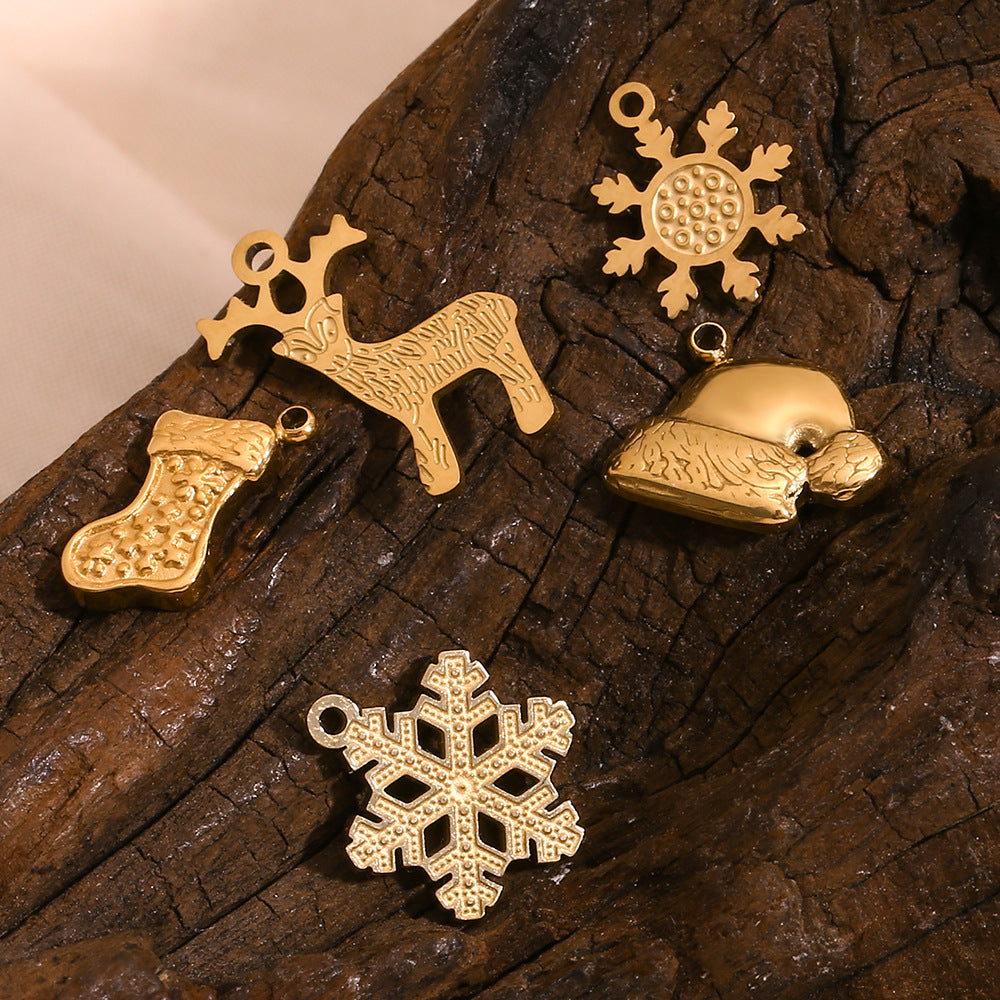 Fashionable Minimalist Reindeer and Snowflake Pendant Necklace for Women in Stainless Steel with 14K Gold Plating