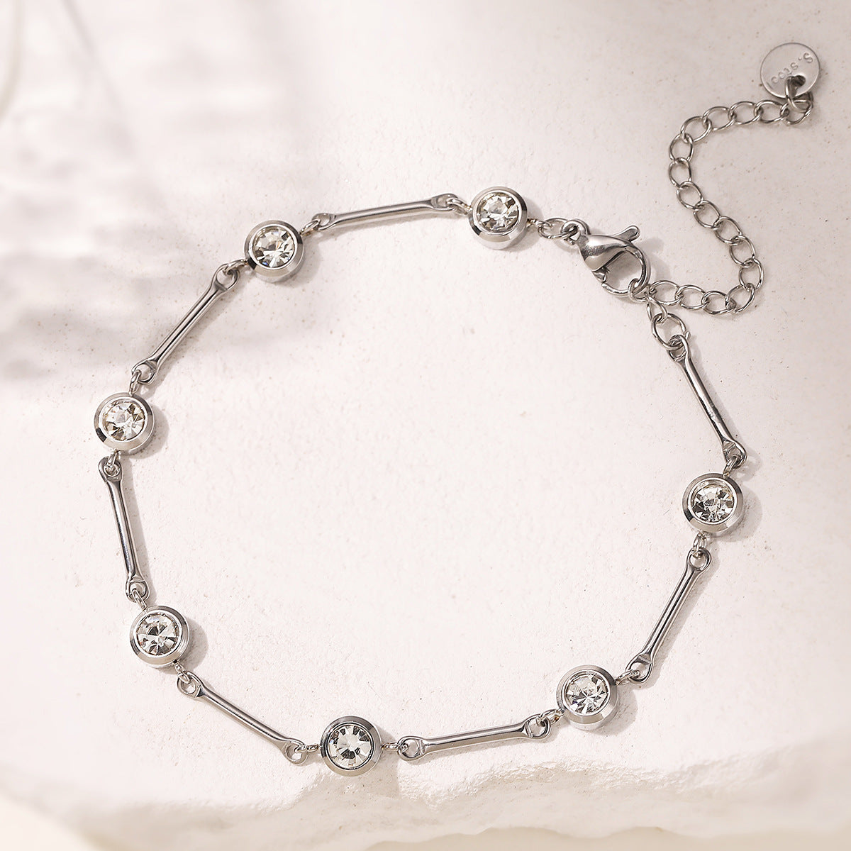 Minimalist Luxury 18K Gold Plated Geometric Stainless Steel Bracelet with Cubic Zirconia for Women