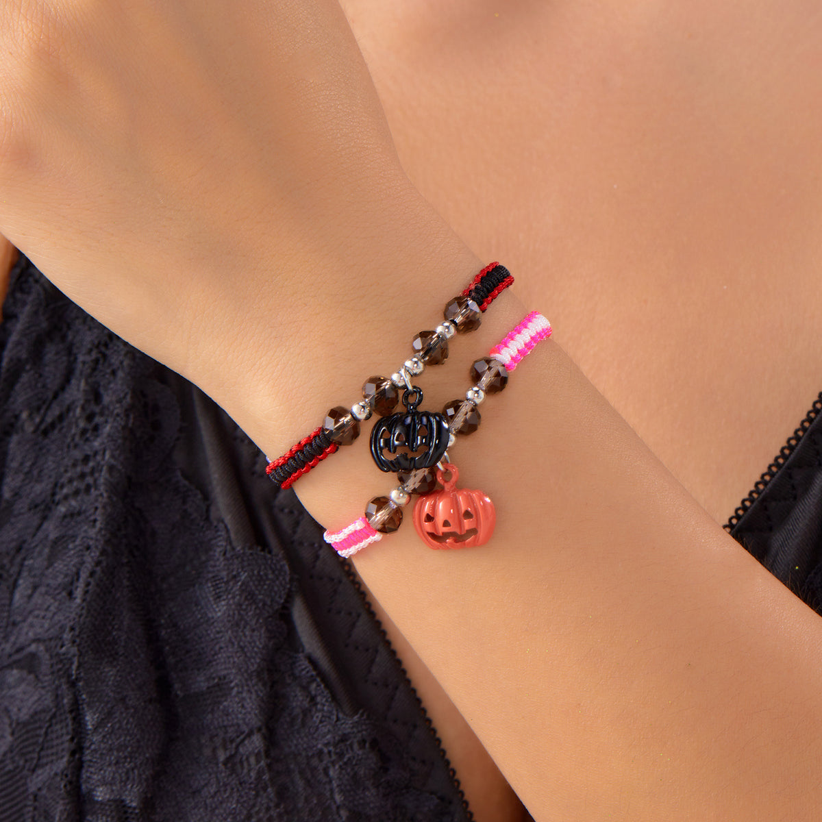 Cartoon Heart Zinc Alloy Plated Magnetic Beaded Bracelet Unisex Adjustable Holiday Jewelry