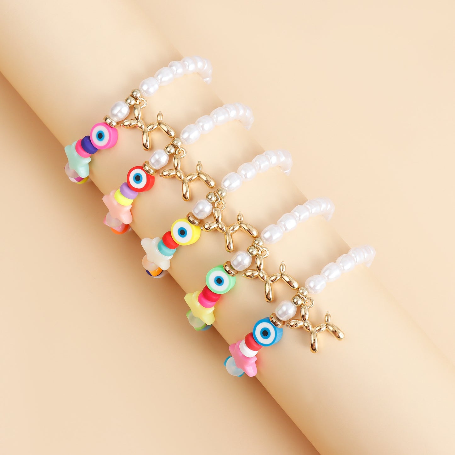 Ins Style Cute Balloon Dog Pendant Beaded Bracelet for Women with Plated Metal and Imitation Pearl Accents