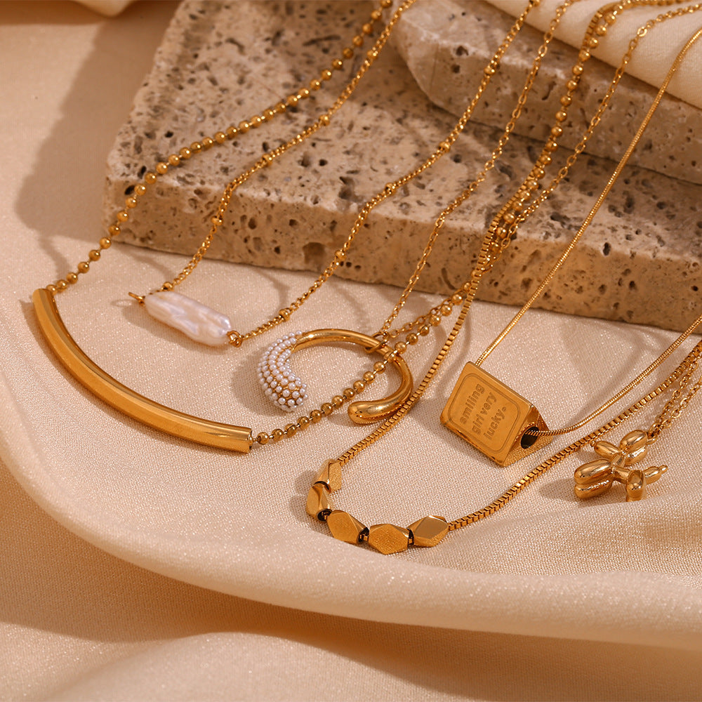 Minimalist Geometric Smile Pendant Necklace for Women in Stainless Steel with 18K Gold Plating