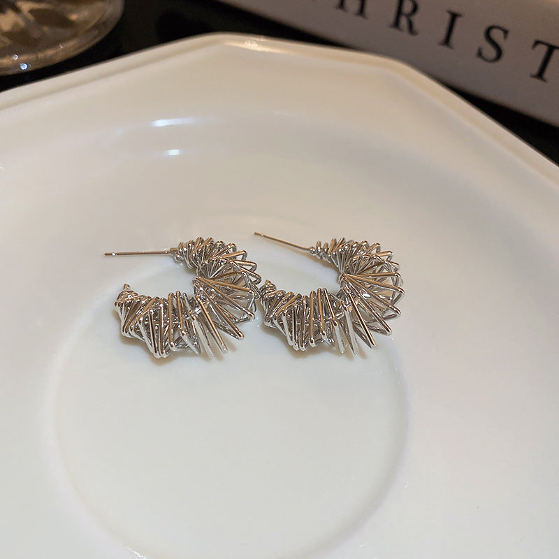 Orecchini a Nappa Geometrici Minimalisti in Metallo Placcato con Perni in Argento Sterling