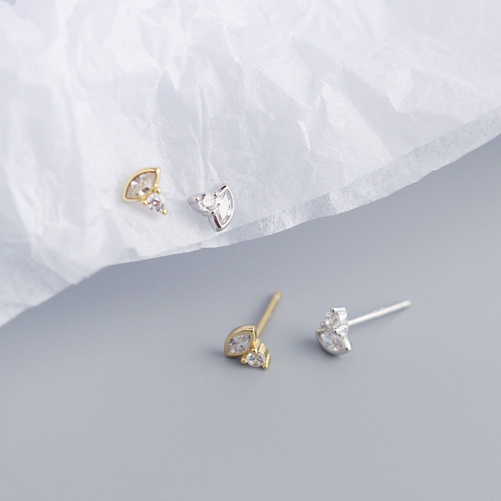 Orecchini a perno geometrici a occhio di marquise minimalisti in argento sterling 925 con intarsi di strass per donna