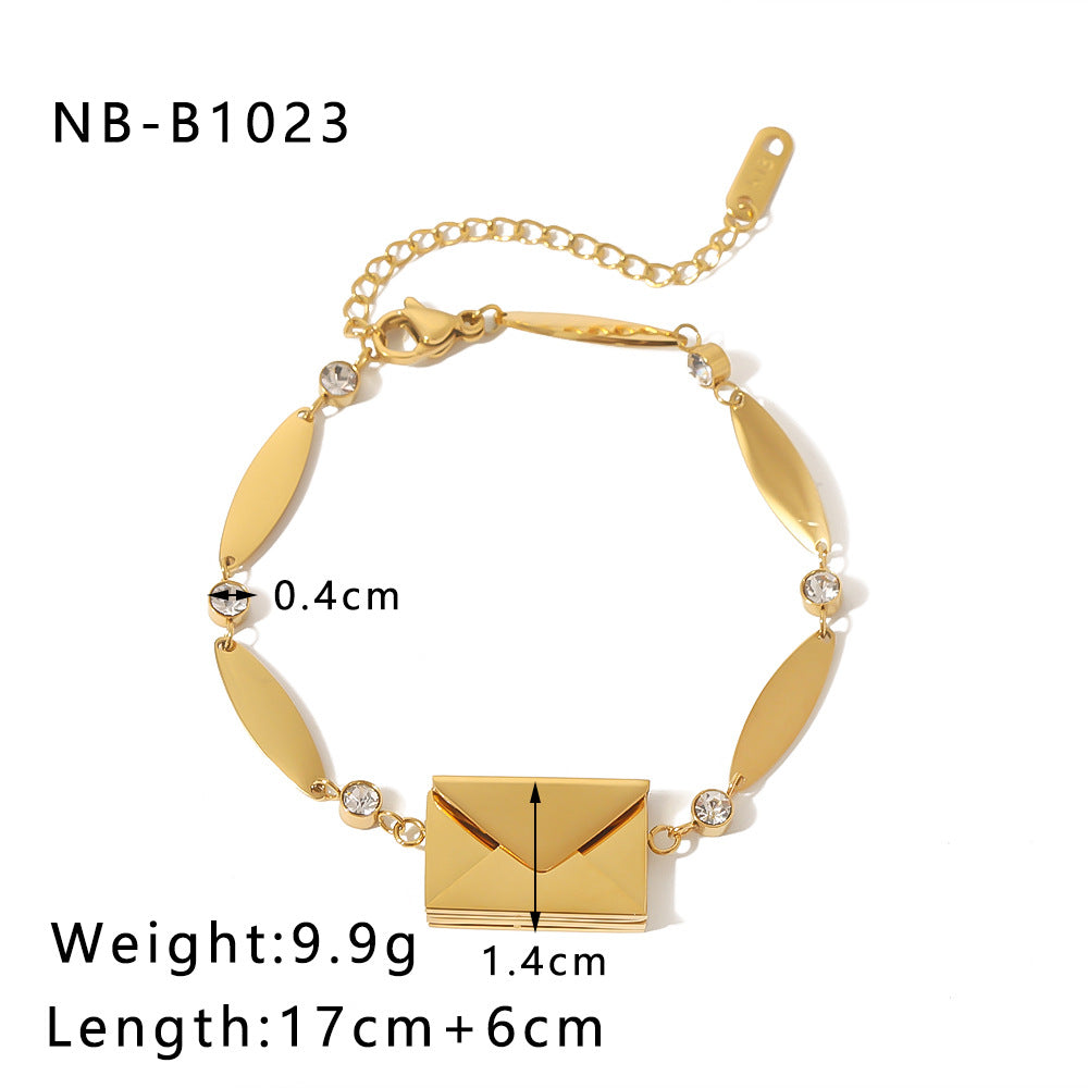 Bracciale Minimalista in Acciaio Inossidabile a Forma di Busta con Intarsio in Zircone e Placcatura in Oro 18K da Donna