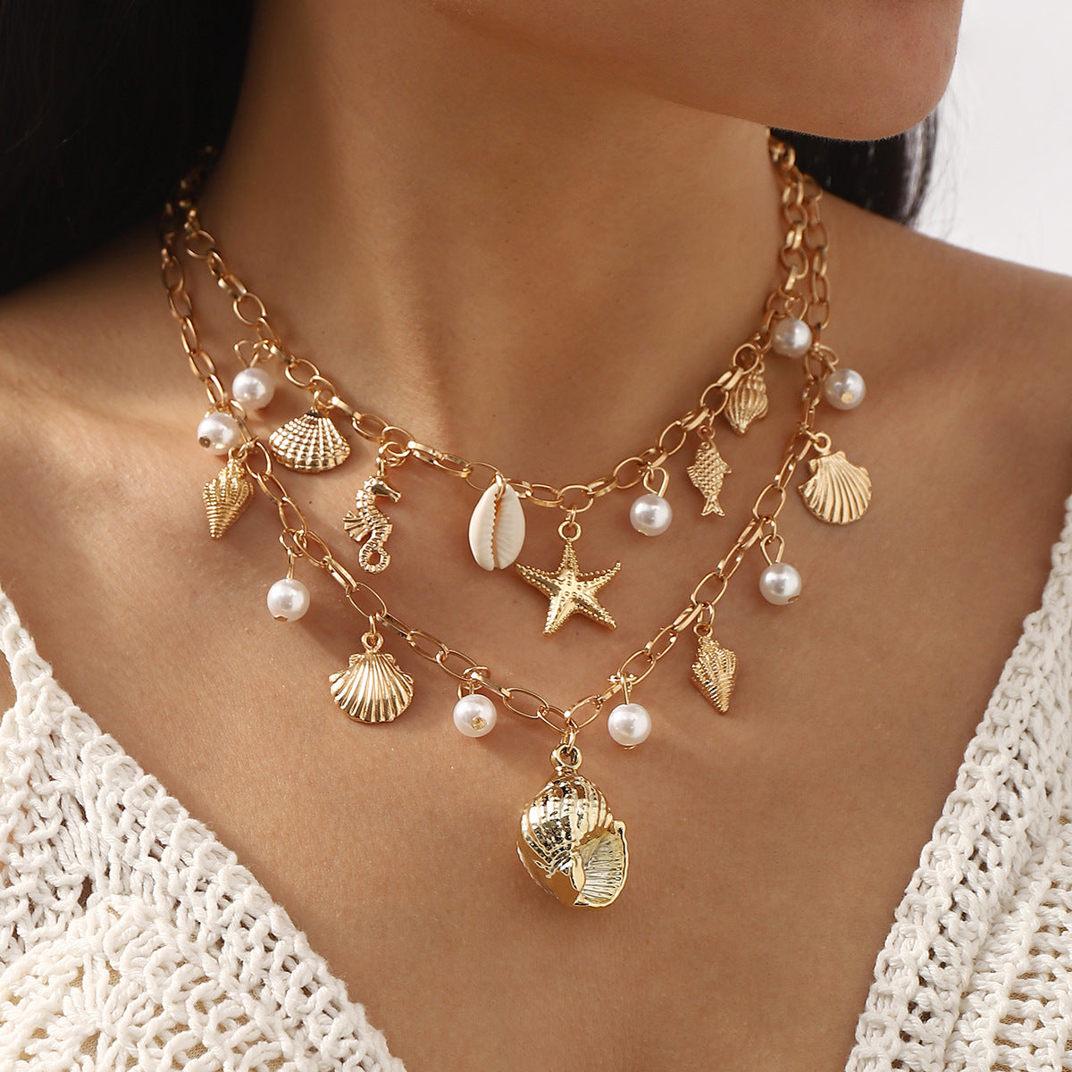 Collar con colgante geométrico estilo vacaciones con borlas de perlas y detalles de estrellas y conchas marinas en aleación con acabado chapado
