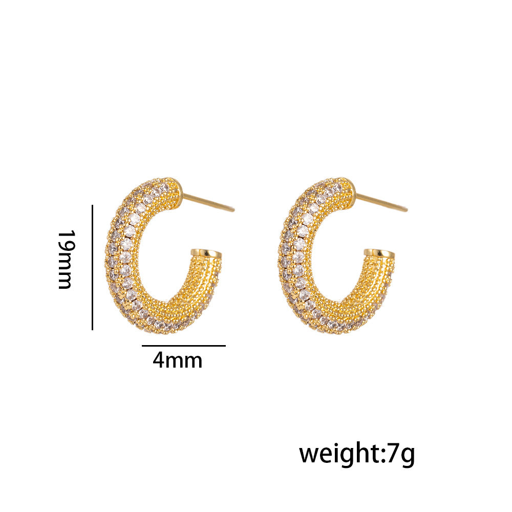 Minimalist Modern Heart-Shaped Titanium Steel Earrings with Gold Plating Hypoallergenic Fashion Jewelry for Women