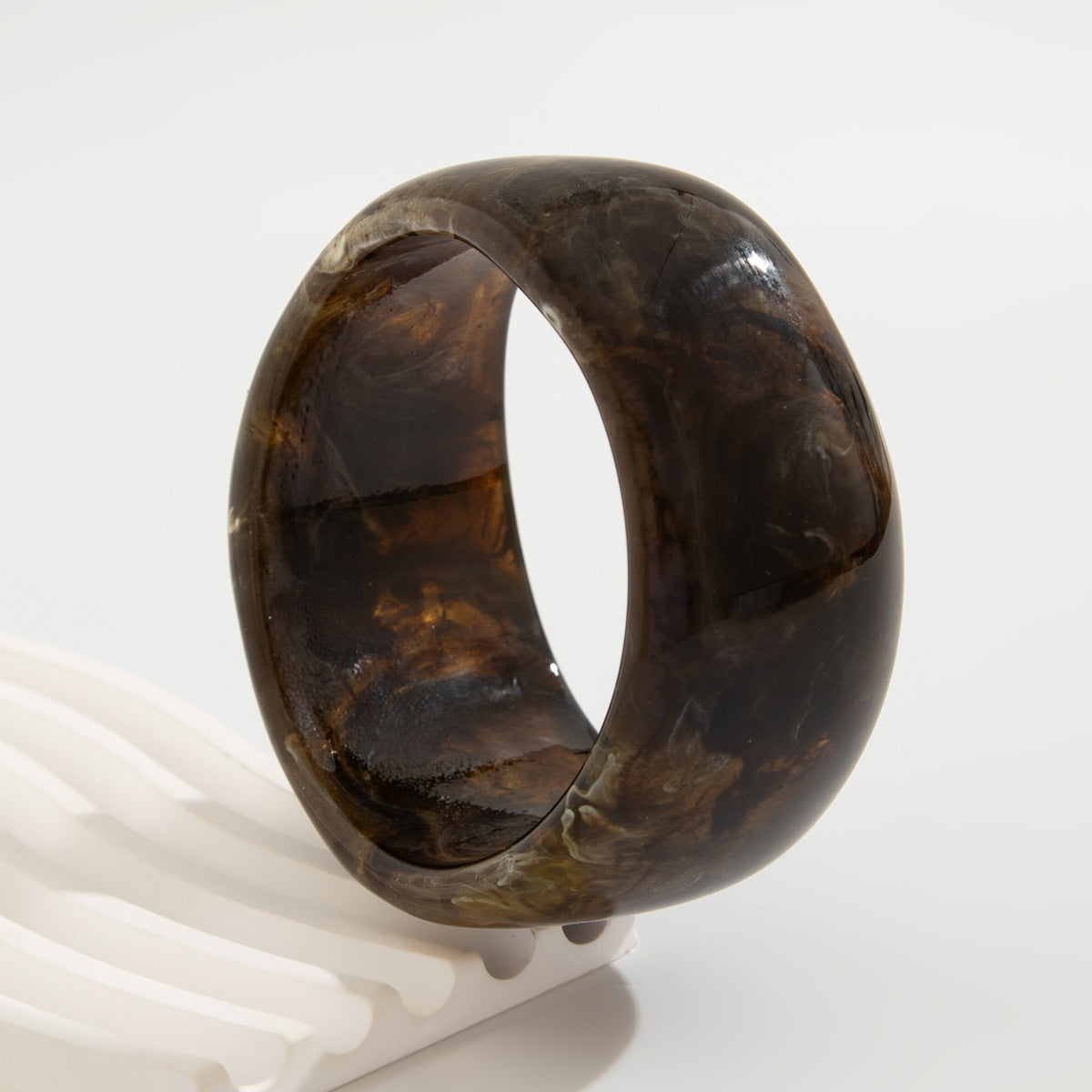 Vintage-Inspired Irregular Resin Wide Bracelet with Geometric Design for Women