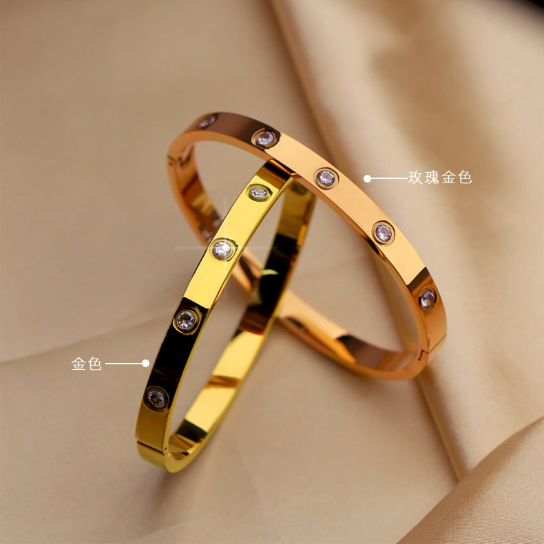 Minimalist Titanium Steel Bracelet with 18K Gold Plating, Oval Geometric Design, Fade-Resistant Opening Bangle for Women