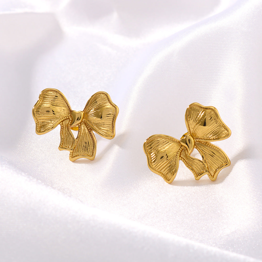 Elegant Bowknot-Shaped Stainless Steel Earrings with 18K Vacuum Plating for Women — Minimalist Geometric Design, Delicate and Versatile Fashion Jewelry